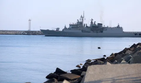 Многонационалното учение „Медуза-15“ започна южно от Крит