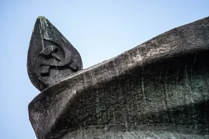 Не сте желани тук! Германия експулсира над 150 служители на руски представителства