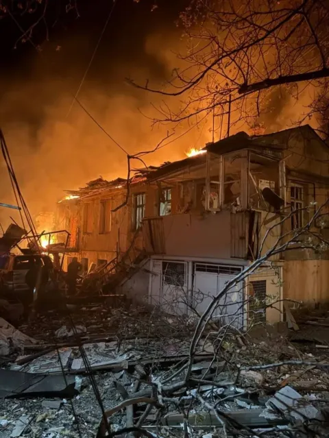 Одеса е подложена на масирана въздушна атака