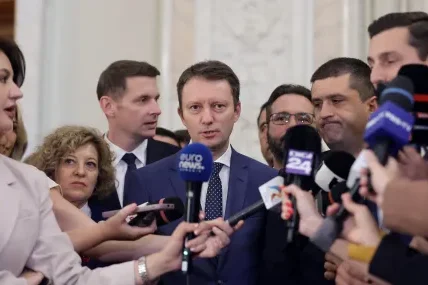 Политическата криза в Румъния продължава: Парламентът отхвърли нов кабинет