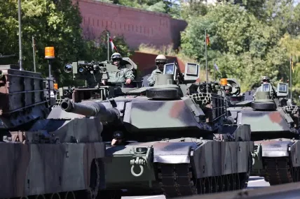 Полша получи още 35 американски танка Abrams