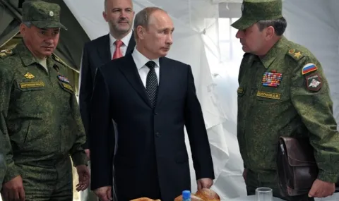Помощ от небето! Кремъл изпраща на фронта останките на средновековен воин, за да повдигне бойния дух