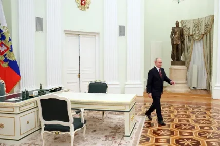 Стив Уиткоф и Джаред Къшнър летят спешно за Москва, след това ще посетят Киев