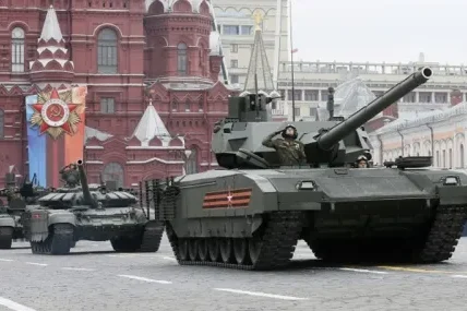 Страхове в НАТО: Европа няма да може да издържи война с Русия