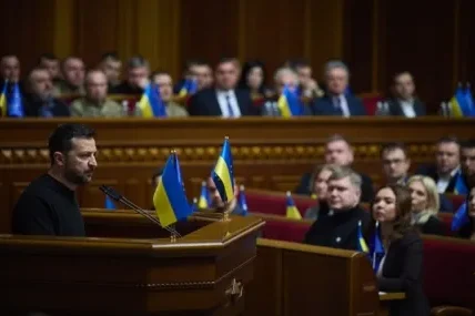 Украинският парламент блокира данък върху чуждестранните пратки, искан от ЕС и МВФ