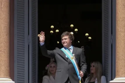 Хавиер Милей не се отказва: Великобритания да отстъпи Фолкландските острови на Аржентина