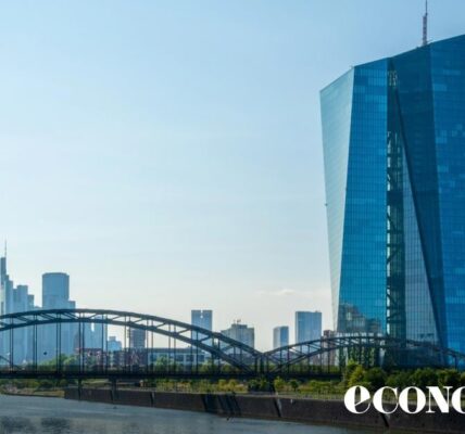 Банките в еврозоната затягат кредитирането и очакват по-строги ограничения