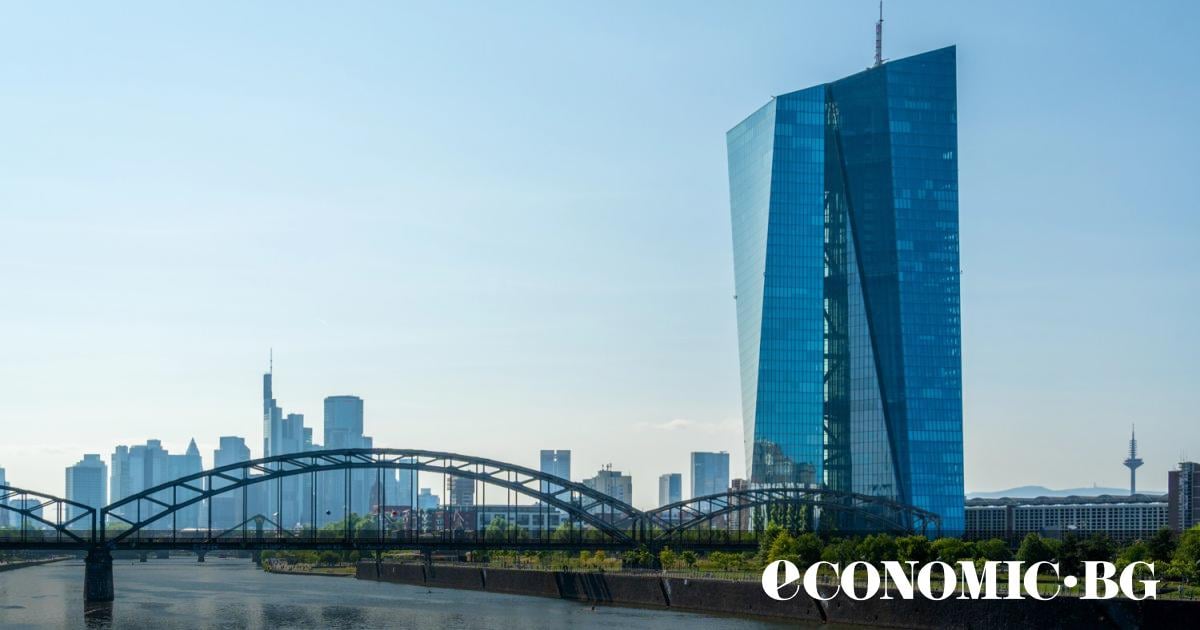 Банките в еврозоната затягат кредитирането и очакват по-строги ограничения
