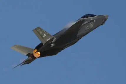 Държавният департамент: F-35 за турската армия? Възможно е, но едва след много години