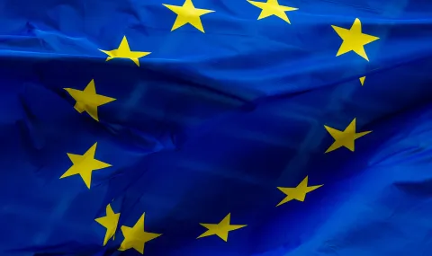 ЕК отпуска още 1,24 млрд. евро за украинската отбрана
