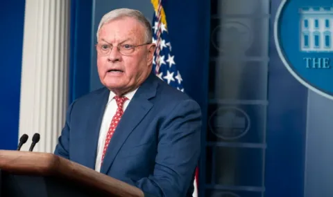 Келог: Путин използва дизеловата сделка, за да пази рафинериите