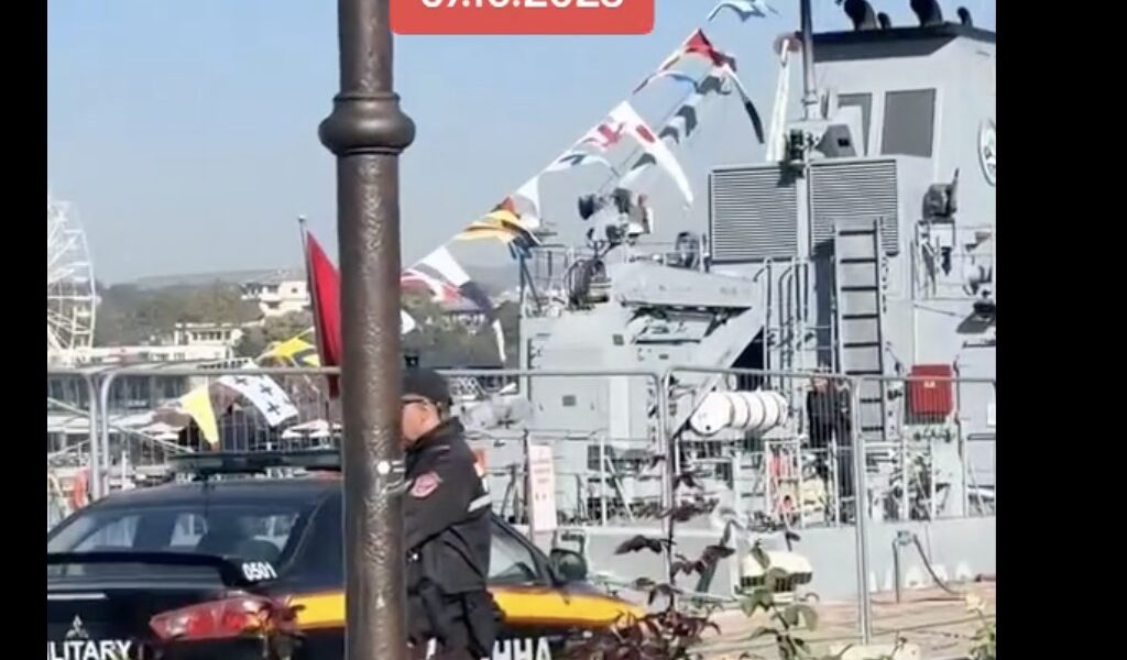 Не, това видео не показва украински боен кораб в България