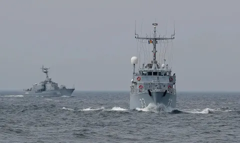 Нова атака в Черно море: Русия заяви, че е поразила кораб към Одеса