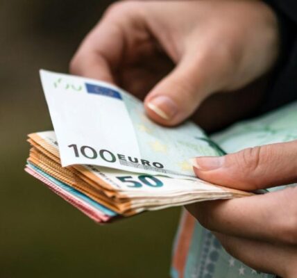 „Проинфлационна мярка“: И работодатели, и синдикати критикуват данъчните промени за 2027 г.