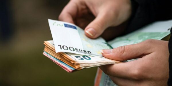 „Проинфлационна мярка“: И работодатели, и синдикати критикуват данъчните промени за 2027 г.