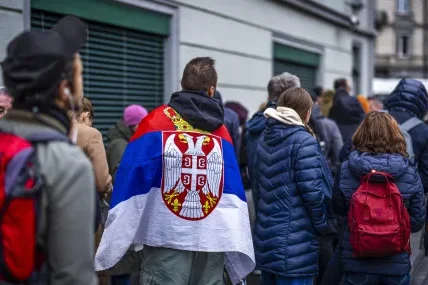 Сърбия гласува: Вучич е изправен пред най-сериозното предизвикателство от години